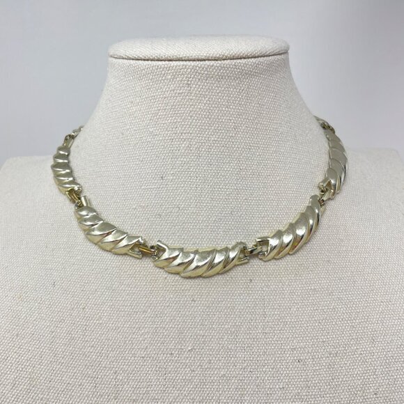 Vintage Choker‎ Necklace Silver-Tone Chunky Retro Simple Geometric - Picture 1 of 8